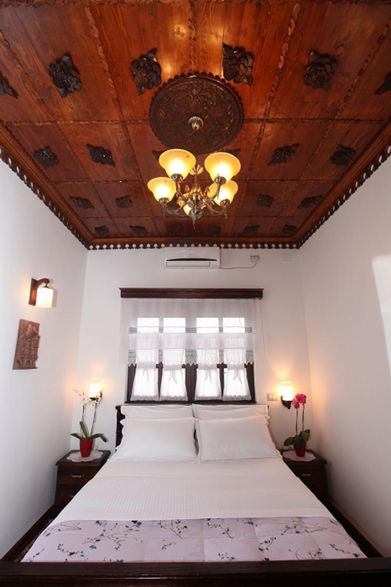 Antipatrea Hotel Berat Luaran gambar